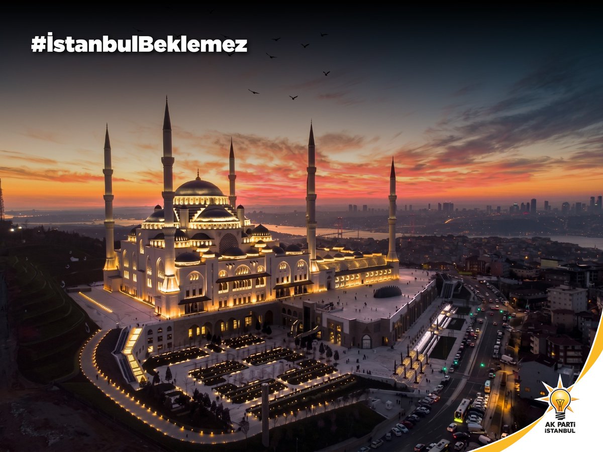 EsraAhmetogluu's tweet photo. #İstanbulBeklemez https://t.co/jSdzoO8c0P