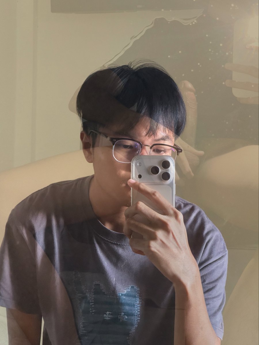 𝐏 ☻ tweet media