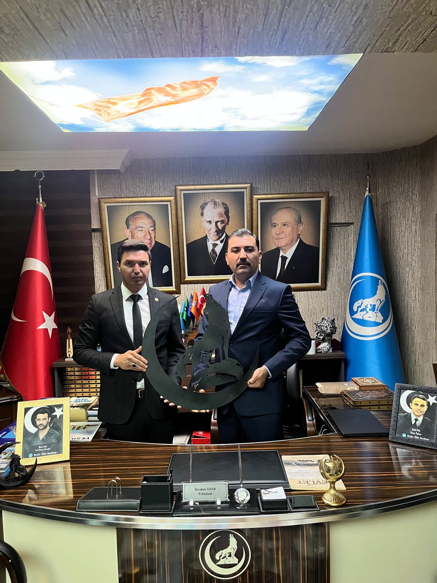ibrahimozer48's tweet photo. 📍 İl Başkanlığımıza Ziyaret

Ülkü Ocakları Fethiye İlçe Başkanımız Halil İbrahim Güneş ve İlçe Yönetimi, Ülkü Ocakları Muğla İl Başkanlığımızda ağırlamaktan memnuniyet duyduk.

Ziyaretleri ve hoş sohbetleri için kendilerine teşekkür ediyor, çalışmalarında başarılar diliyoruz.

#VarOlsunÜlküOcakları 🇹🇷