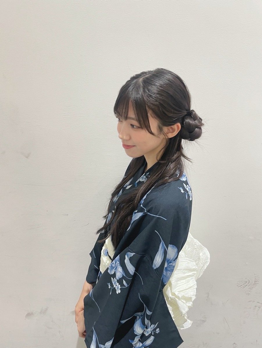 櫻坂46『リアミで初めて浴衣着ました🎐 𓈒𓏸』 #佐藤愛桜 公式ブログ
