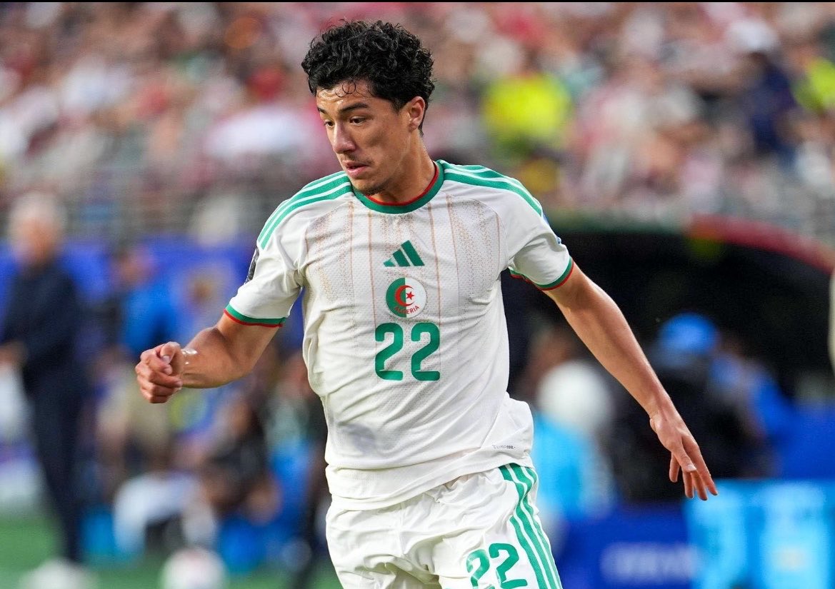 AlgerianFooty's tweet photo. 🚨🇩🇿 EXCL: Ibrahim Maza told the dressing room that he will never play for Algeria again after 2-0 loss to Switzerland whilst Petkovic is still in charge.

Maza was infuriated at being asked to play up front. Tempers were very high at FT.

Petkovic.. IT’S TIME TO GO! 💥 https://t.co/dNN97pEUD3