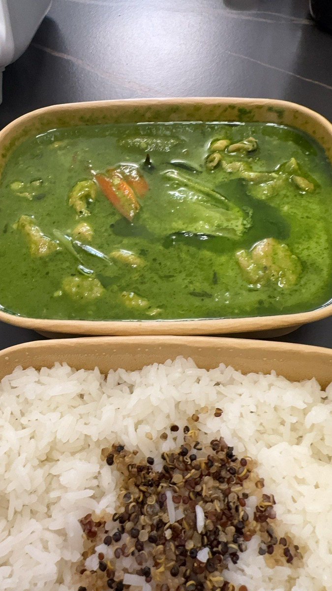 WoodieMoney's tweet photo. Craving bold flavors Tonight’s pick: Thai green curry with jasmine rice—creamy coconut milk, zesty lime and fragrant basil hit different! ， https://t.co/Ev21pOuHqF