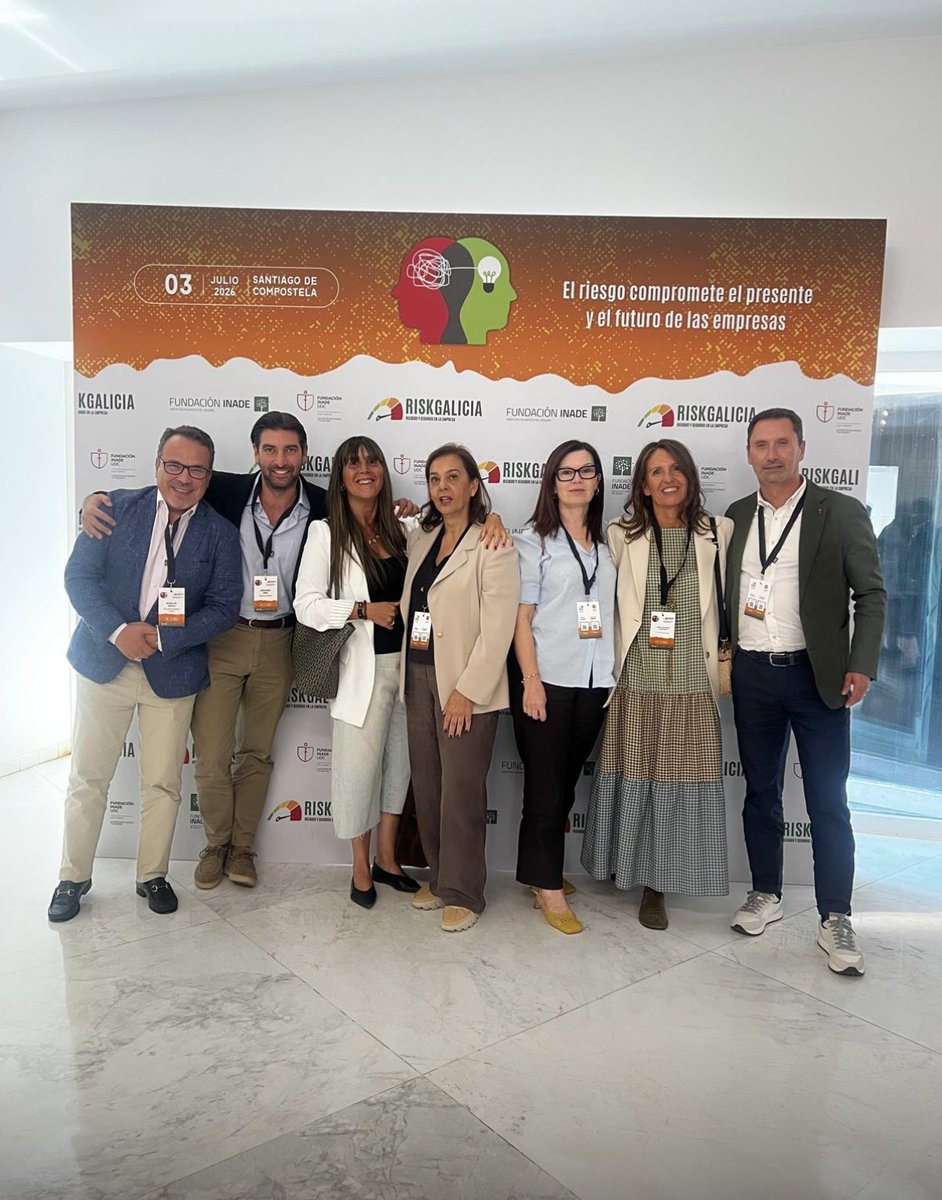 lolagar6's tweet photo. Primera edición de #RISKGALICIA. @FundacionInade reunió hoy a empresas, Administración, Universidad y sector asegurador para reflexionar sobre el presente y el futuro de la gestión de riesgos en Galicia. https://t.co/RIqcxGhN46