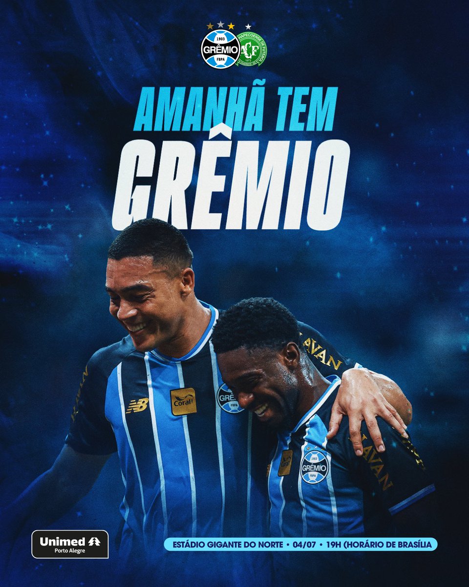 Gremio's tweet photo. 𝐀𝐦𝐚𝐧𝐡𝐚̃, 𝐬𝐞𝐫𝐞𝐦𝐨𝐬 𝐆𝐫𝐞̂𝐦𝐢𝐨 𝐞 𝐭𝐨𝐫𝐜𝐢𝐝𝐚 𝐣𝐮𝐧𝐭𝐨𝐬 𝐩𝐞𝐥𝐚 𝐩𝐫𝐢𝐦𝐞𝐢𝐫𝐚 𝐯𝐞𝐳 𝐞𝐦 𝐒𝐢𝐧𝐨𝐩 🇪🇪💙 Estamos preparados para viver um encontro inédito. Neste sábado, vamos levar as três cores para mais uma cidade do nosso Brasil. Vamos jogar juntos no Estádio Gigante do Norte neste amistoso preparatório para o restante da temporada. Até amanhã, Sinop!

🎫 Garante já teu ingresso em https://t.co/fQb8msBDmC

🆚 Chapecoense
🗺️  Sinop/MT
🏟️ Estádio Gigante do Norte
➡️ 4 de julho
⌚ 19h (horário de Brasília)
⌚ 18h (hora local)
🛍️ GrêmioMania no estádio a partir das 15h
📺 Ao vivo e com imagens na GrêmioTV