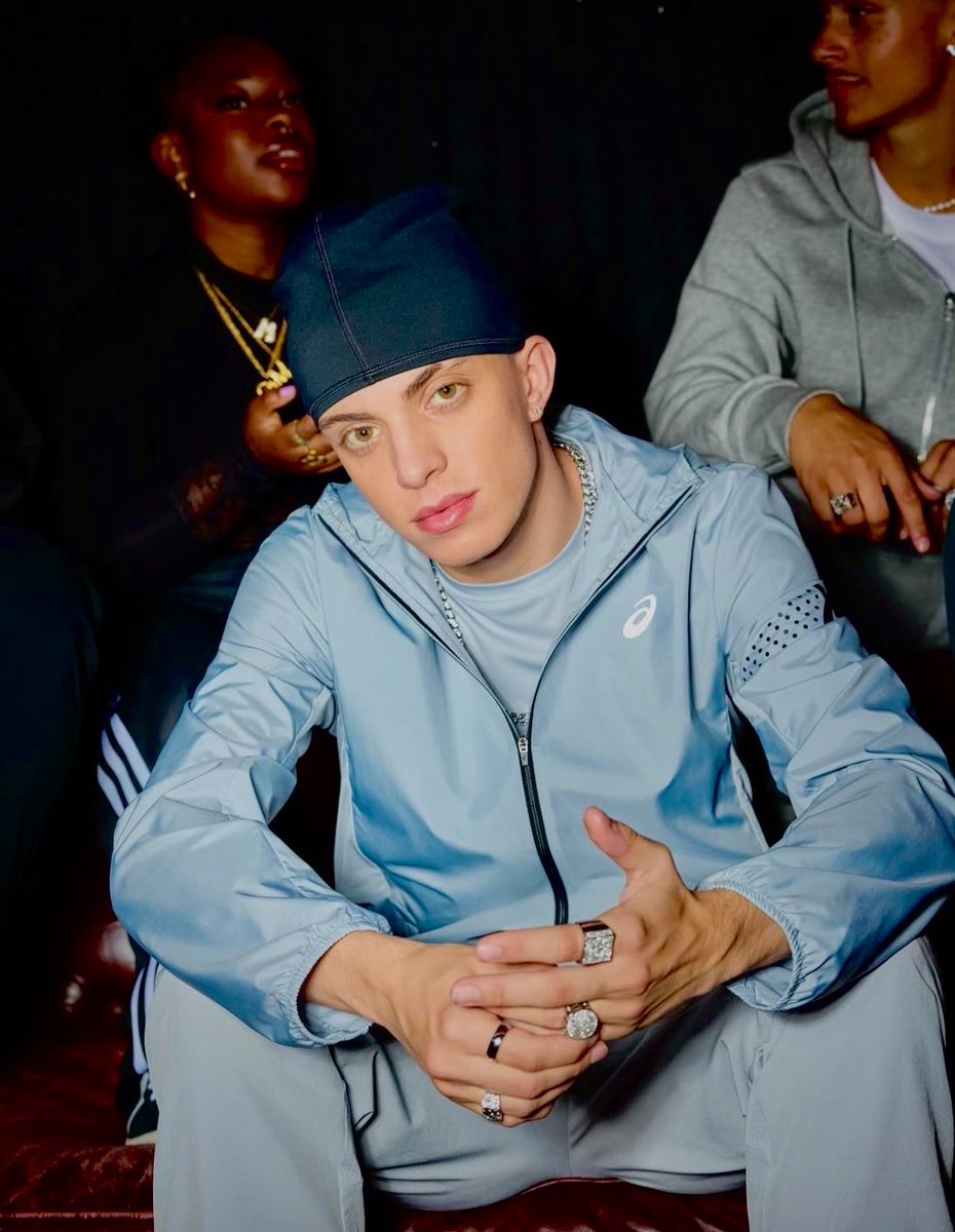 FrenchRapUS's tweet photo. 🚨 LE STREAMER ANYME RÉPOND À BOOBA ET NIE ÊTRE À L’ORIGINE DE SON ANNULATION AUX ARDENTES !

« Booba a annulé à cause de moi ? Je vais être obligé de dire la vérité… Ça fait déjà deux semaines qu’on sait qu’il ne vient pas ❌

Mais bon, il faut bien trouver un prétexte quand on n’a pas le courage de respecter ses fans. Force aux fans de Booba en tout cas… c’est le pas venuuuuu. »