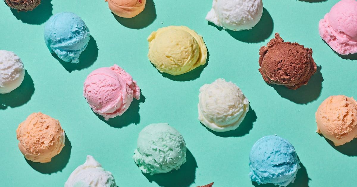 wsbtv's tweet photo. Georgia ice cream shop offers free scoops to kids who can recite Pledge of Allegiance https://t.co/v1gQssEE5o https://t.co/wn6jAUHvd5