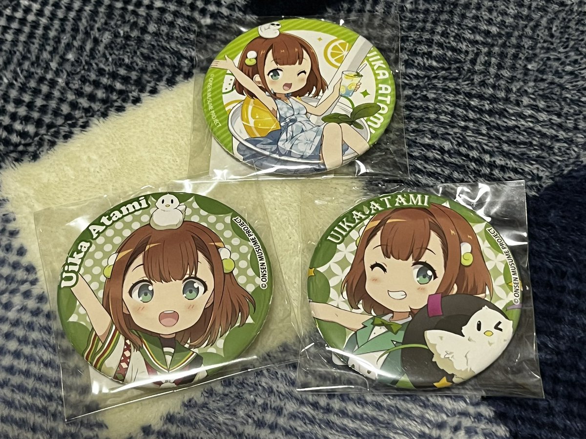 十国峠の売店で、温泉むすめの熱海初夏のグッズが売ってましたので