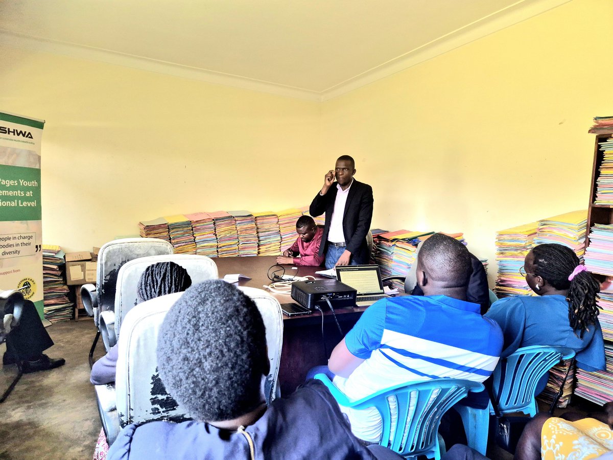 BLocalgovt's tweet photo. Today we convened stakeholders for feedback on community-led health monitoring findings by @Ashwauganda in partnership with #UDHA at the district headquarters. The meeting generated discussion on challenges, strengths and resolutions on the next steps to improve health service https://t.co/w2DbYUmEux