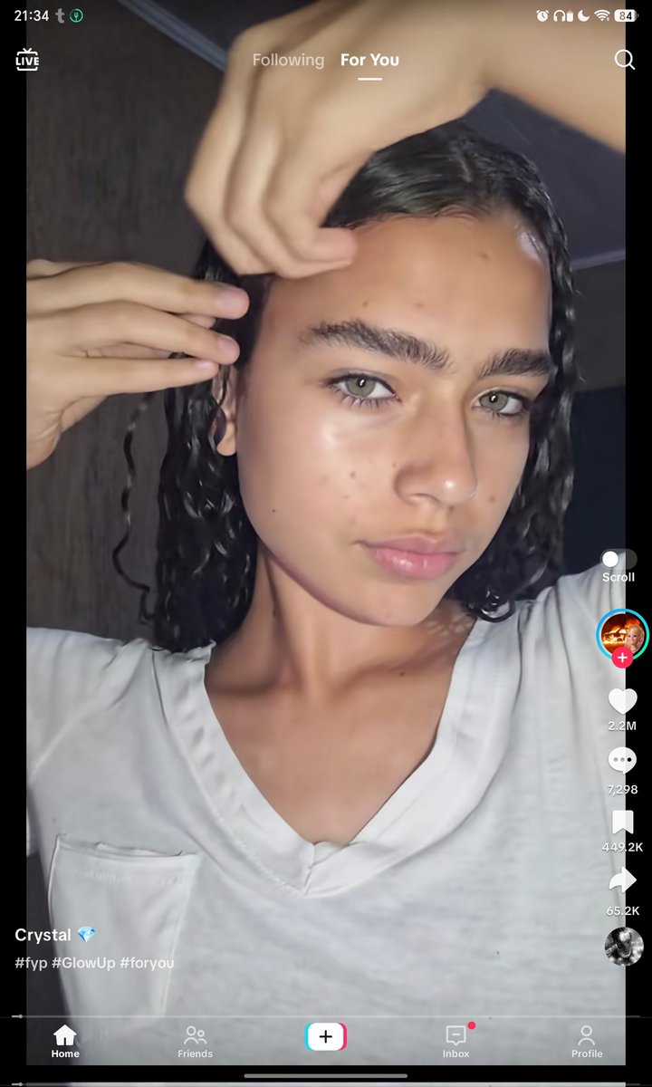 Mimi tweet media