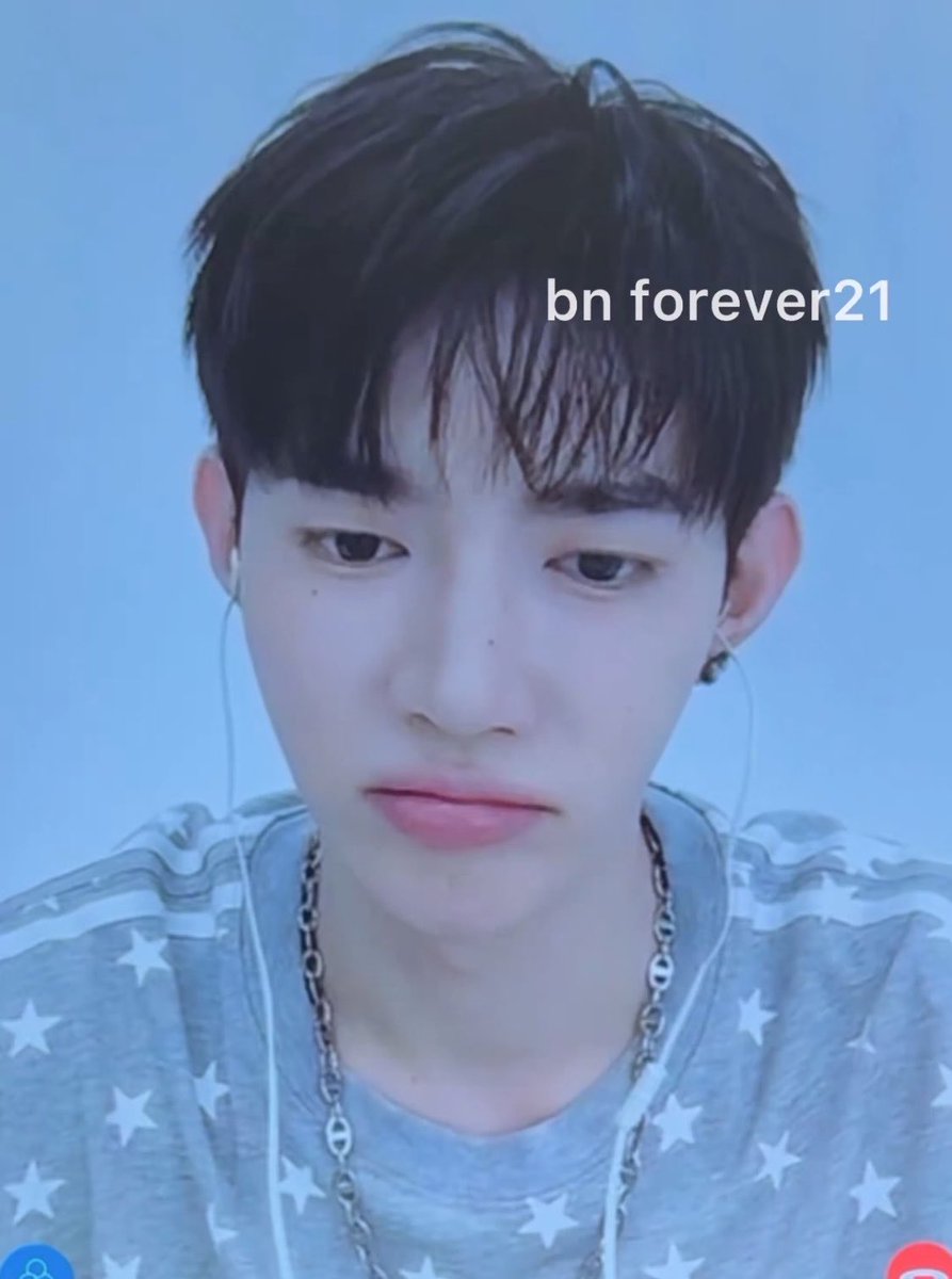binrosineul's tweet photo. @haoareyouhambin he was really upset :( https://t.co/MeDaDjKypU