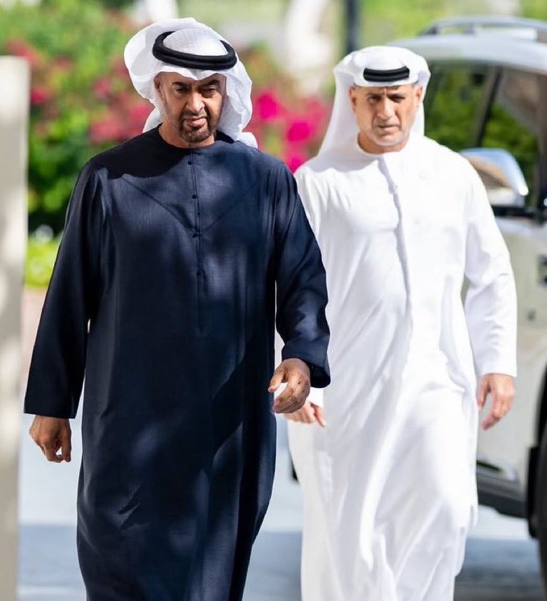 MohdTaqi11's tweet photo. دق خشومهم دق الشيخ محمد بن زايد 👏🏽 https://t.co/GQAvemoBH0