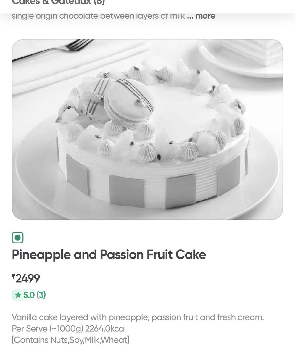 jhumki's tweet photo. @ITCHotelsCares why say fresh cream when you are going to deliver a non dairy cream cake? Worst cake ever. It’s stinky and smells like oil. Ruined my sister’s birthday. No one’s gonna eat it. https://t.co/e0P2e66QMp
