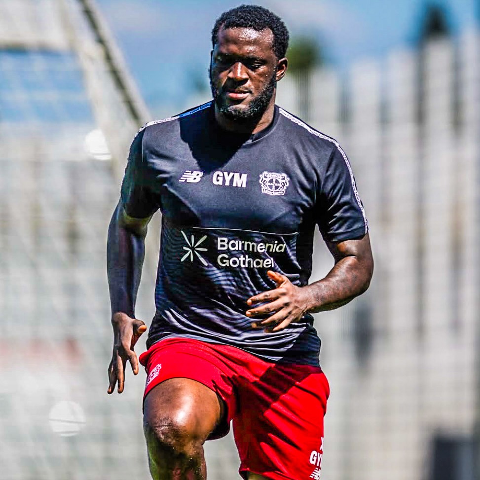 eurofootcom's tweet photo. 🇳🇬💪 Victor Boniface (25) was FIRST Bayer Leverkusen player to return to training ahead of pre-season. ✅ 

Last season, Boniface had a knee injury. Best of luck to him for the new campaign. ✨ https://t.co/V5QoRfvXeP