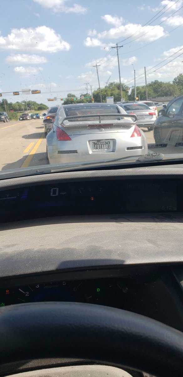 Wolfen091's tweet photo. @ForsetiMoms Better than what I saw on my drive home the other day https://t.co/qaX4xNWjY4