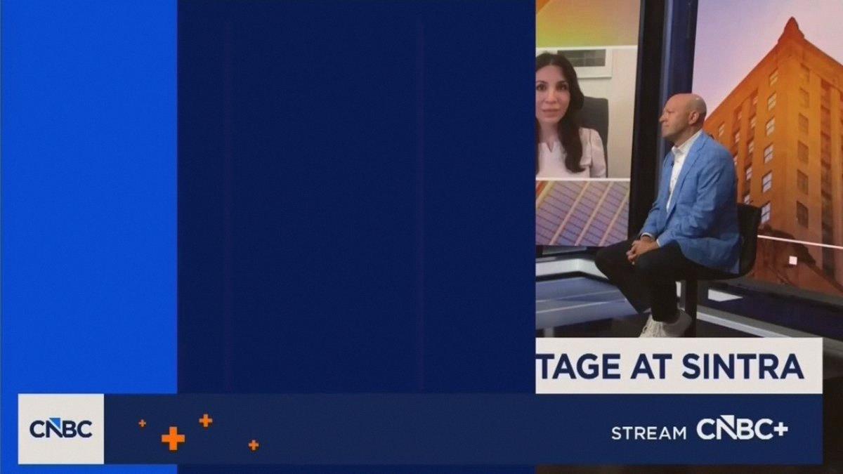 its_bbaaee's tweet photo. $NVDA is pulling in over $6 million in revenue per employee.

The S&amp;P 500 average? About $600K.

These AI companies just hit different 🚀 Thanks to @eva_ados for the clip! https://t.co/J3IVHNslhT
