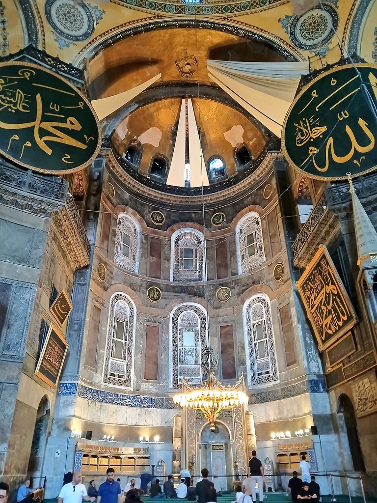 yerbasi's tweet photo. Ayasofya ..
#Ayasofya #Türkiye #İstanbul https://t.co/y9JrHa0gHQ