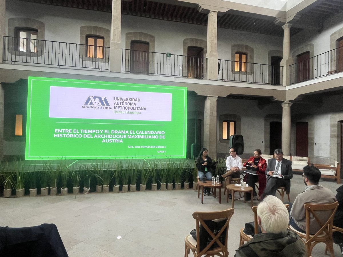 CronistadeCorte's tweet photo. La conferencia de la Dra. Irma Hernández sobre el Calendario Histórico del Emperador Maximiliano. @MuseoKaluz https://t.co/nFXM4ge5Ww