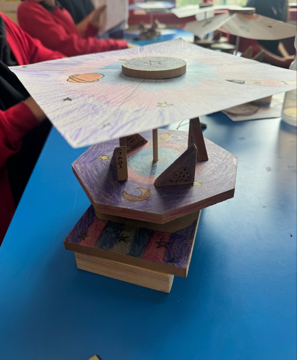 heppdt's tweet photo. Spent the day on Wednesday with Y5 at #OxfordGrovePS in Bolton. Lovely day making fairground carousel rides #primaryDT #workshops https://t.co/bFeD1ypbMi