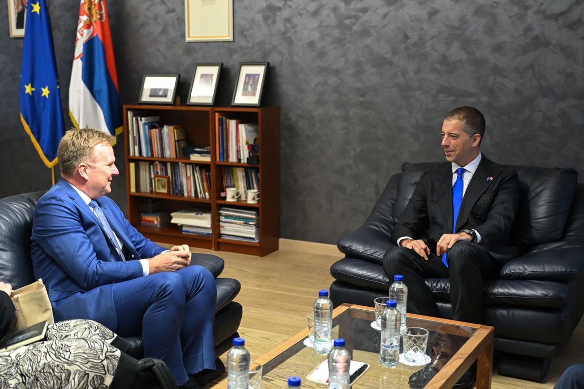 markodjuric's tweet photo. While discussing the latest developments in #KosovoandMetohija during today’s meeting with the EU Special Representative for the Belgrade–Pristina Dialogue, Peter Sørensen, I underlined that the Community of Serb-majority Municipalities is fundamental to building the institutional capacity of the #Serb population and protecting its collective #rights.

Our focus stays on the earliest possible resumption of the #dialogue, followed by the full implementation of the #agreements already reached, despite the prolonged political instability in Pristina.