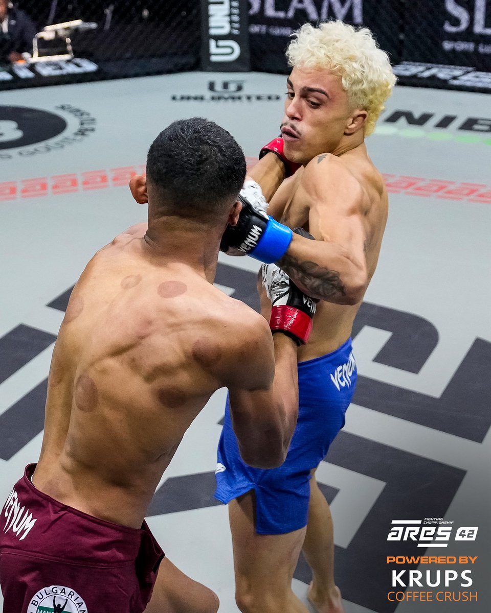 ares_fighting's tweet photo. Mission accomplie ⚡️🇵🇹

Rafael Saraiva refroidit le public parisien avec un TKO dès le premier round face à Reda Hayfa. 🔥

#ARES42

📺 En direct sur @canalplussport &amp; @ufcfightpass https://t.co/ogdi6gWRr6