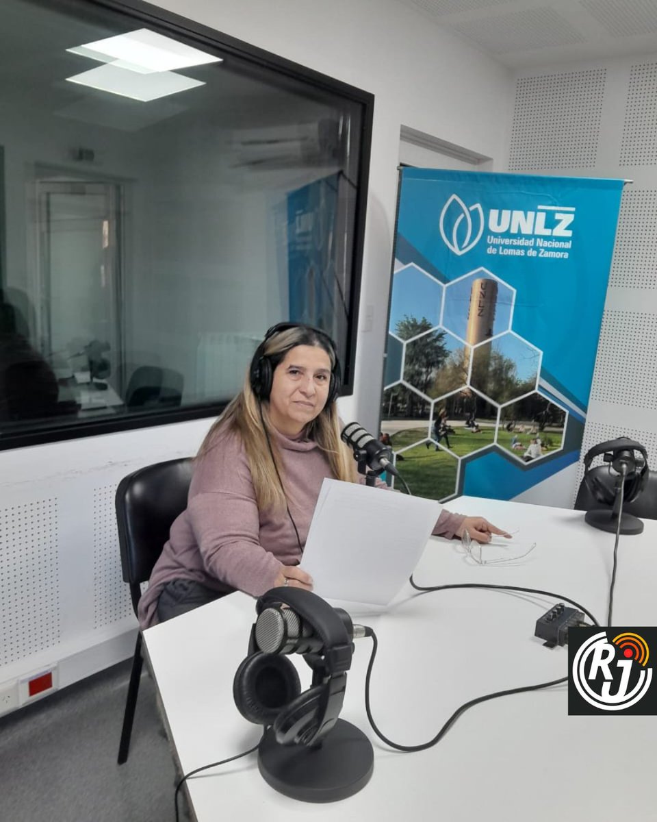 RadioJauretche's tweet photo. @SocialesUNLZ En las próximas semanas seguiremos recibiendo a más educadores y educadoras para que vivan esta experiencia y den voz a sus proyectos. https://t.co/SByAbuBWQB