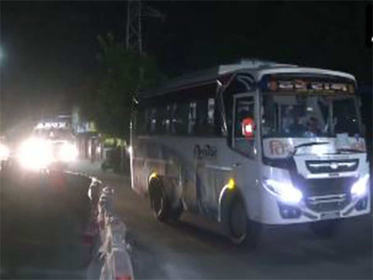ani_digital's tweet photo. Amarnath Yatra 2026: Third batch leaves Jammu under multi-layer security grid; second batch hits Pahalgam track
Read @ANI Story | https://t.co/m0yjY82d5I
#AmarnathYatra #ThirdBatch #Jammu #PahalgamTrack https://t.co/0uKMU3NMf4