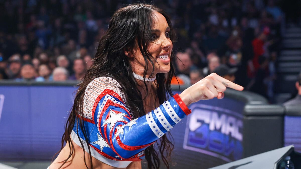 SuplexInsider's tweet photo. Chelsea Green should win Money in the Bank.

argue with your wall. 

#SmackDown https://t.co/7g3nkxuy78
