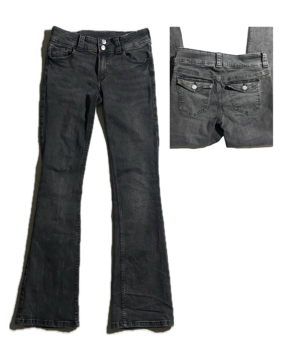 sayoki77's tweet photo. ส่งต่อ กางเกงยีนส์ boot cut jeans h&amp;m
เอว 28 สะโพก34-36 เป้า 8 ยาว 40

220฿ รส

#ส่งต่อเสื้อผ้า #ส่งต่อกางเกง #โล้ะตู้ https://t.co/53GV8Ig9rW
