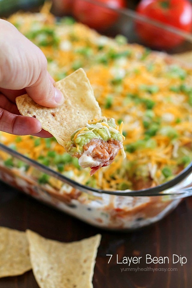 JenNikolaus's tweet photo. It’s almost the 4th of July! 🤗 Celebrate 250 YEARS with a yummy feast that includes this 7 Layer Bean Dip! It’s perfect to bring to a festive party - or just because!
https://t.co/ztFt4RvIFO
.
#diprecipe #bestappetizer #4thofjuly #beandip #sevenlayerdip #comfortfood #appetizer https://t.co/EQZenCkNuI