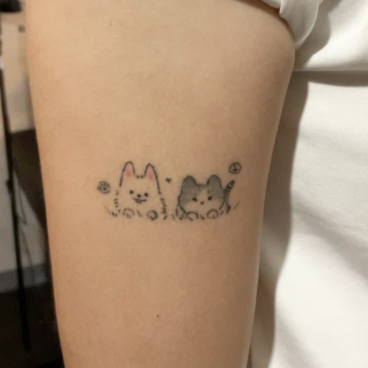 Lanaryyd's tweet photo. How does pinterest see you? 

☆tpop idol
☆tattoo
☆nails
☆outfit https://t.co/urMlrIWnxn