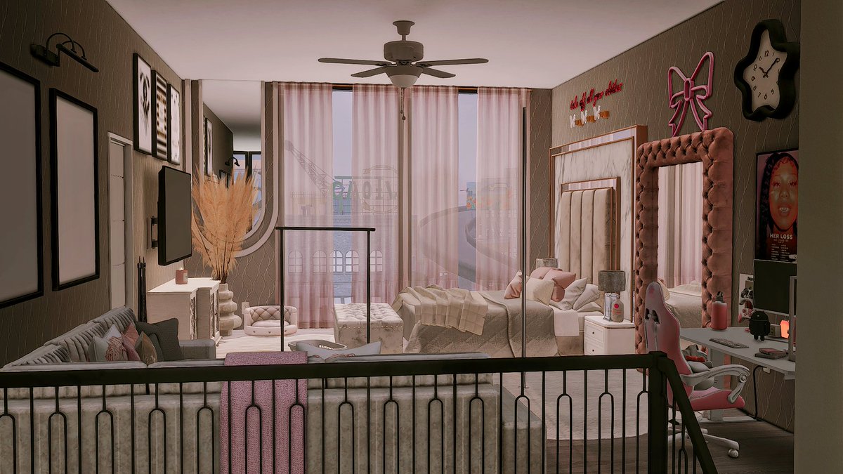 simmernaee's tweet photo. the upstairs of my simself's loft 🎀 https://t.co/FlgCc5si6e