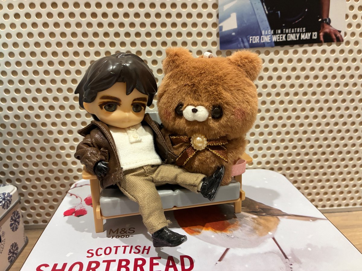 3daysagohamburg's tweet photo. おはようございます。
久しぶりのごぷろちゃんともっふり可愛いかわうそさん？🐟。 https://t.co/BJI0pSzjTE