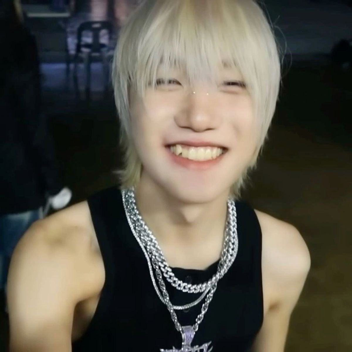 jijiseobsos's tweet photo. smiley seob 😞🤏🏻 https://t.co/3h3li7Vjra