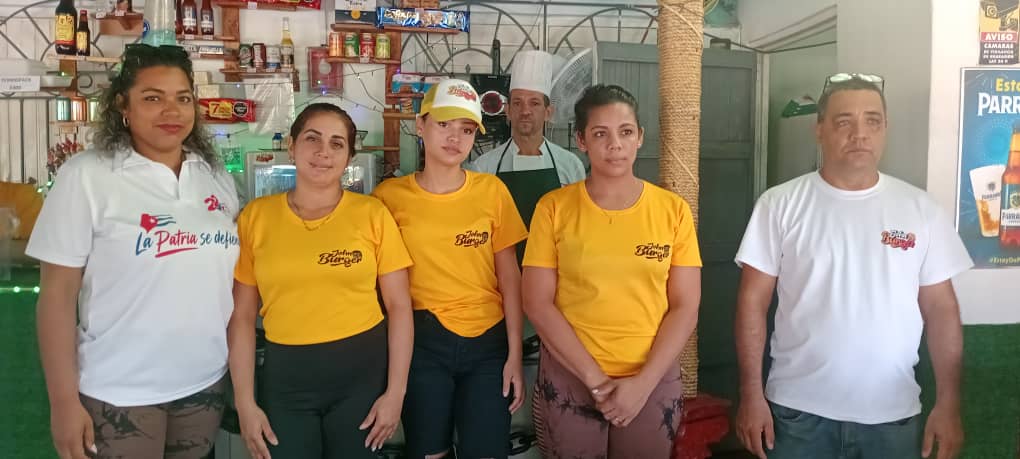 LorenzoOsbel's tweet photo. En la creación de la sección sindical de la MIPYME Catalaya,  se ratificó el compromiso de esta para contribuir con el desarrollo  del territorio y ayudar también en lo social, no solo en lo económico #LasTunas #PorLasTunasLaVictoria #SíSePuede https://t.co/awwzODvpxp