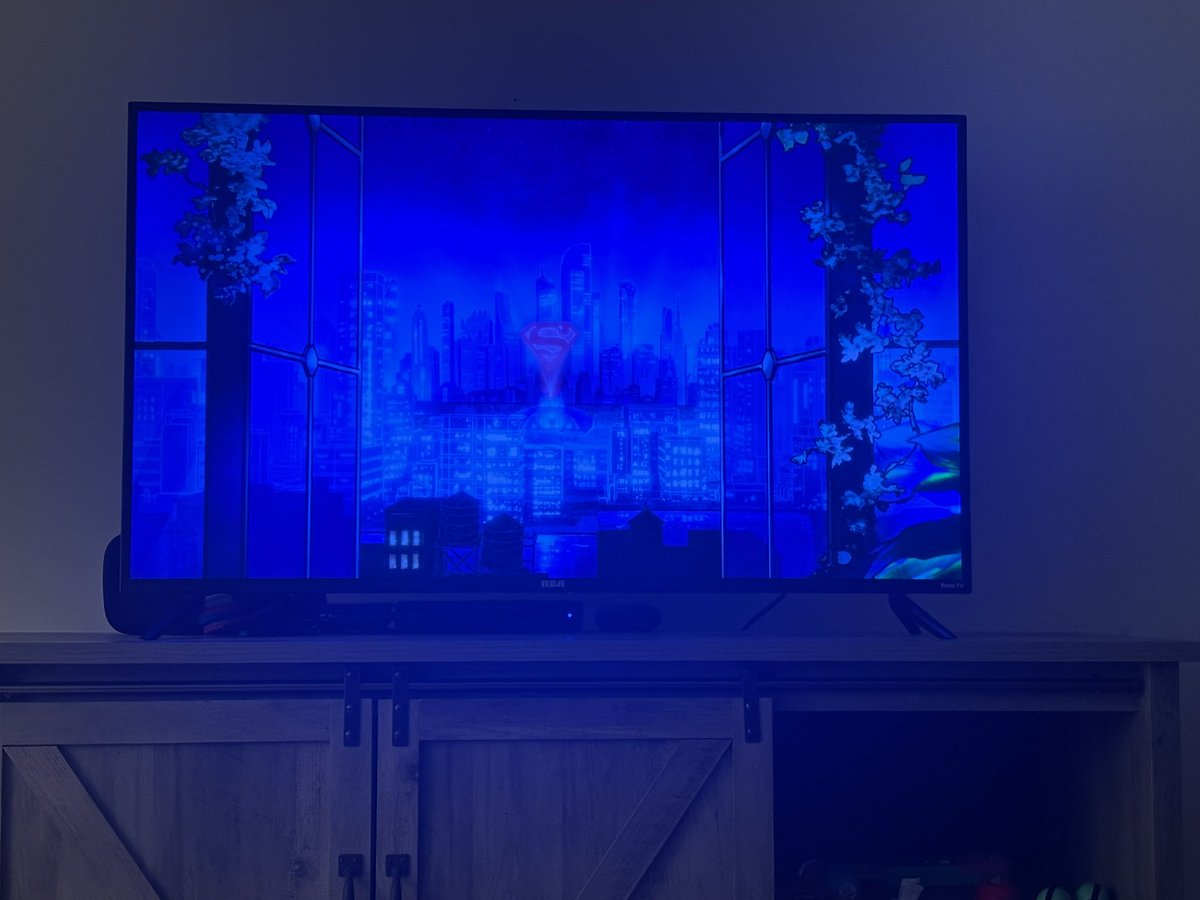TomPinsonneaul2's tweet photo. Finally got around to Harley Quinn season 5, which I just finished (somewhat poetic that you know who swooped in for a cameo). I was thinking of starting Kite-Man. Is that any good? 
#HarleyQuinn #PoisonIvy #Kiteman #DC https://t.co/QDtnjdmpIC