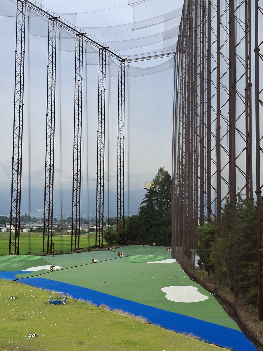 marugolfblog's tweet photo. 皆さん、おはようございます☀️

今日も元気に朝練🏌️

今日は最近の中で一番調子いいです🎵
でも、こういう時って翌日に迷子になるんですよね💦
これがアベレージゴルファーの特徴ですね💦

そして明日は大好きな月例会🏌️

えー😱このジンクス、明日はお願いだからでないでー😱💦

明日こそ優勝するぞ👊 https://t.co/kYltublYul
