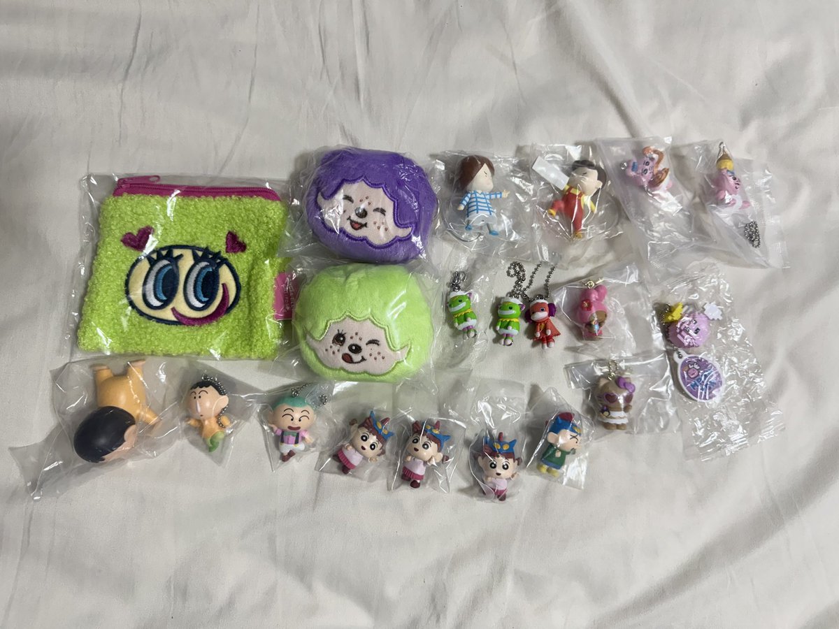 alan_______ry's tweet photo. ガチャ めじるしアクセサリー エンジェルブルー モンチッチ ヨシタケシンスケ おパンチュうさぎ グーチョコランタン マイメロディ ハローキティ たまごっち クレヨンしんちゃん

【譲】写真のもの
【求】定価+送料+梱包代
         めじるしアクセサリー(黄色系)

本日、都内手渡し可能です。ALT⤵️ https://t.co/SLxLHeg8Ka