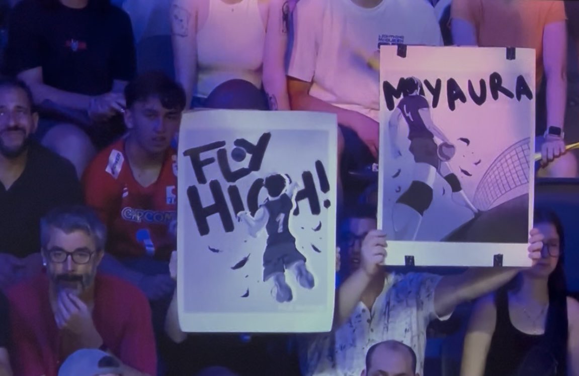 hazeven_'s tweet photo. Going to Orléans to watch that one incredible volleyball JP vs. FR game motivated me to get back to make art after months without doing anything. I’m honoured my art got caught on camera as well. 

#VNL2026 #art #yujinishida #kentomiyaura https://t.co/MMdAUo8KXw