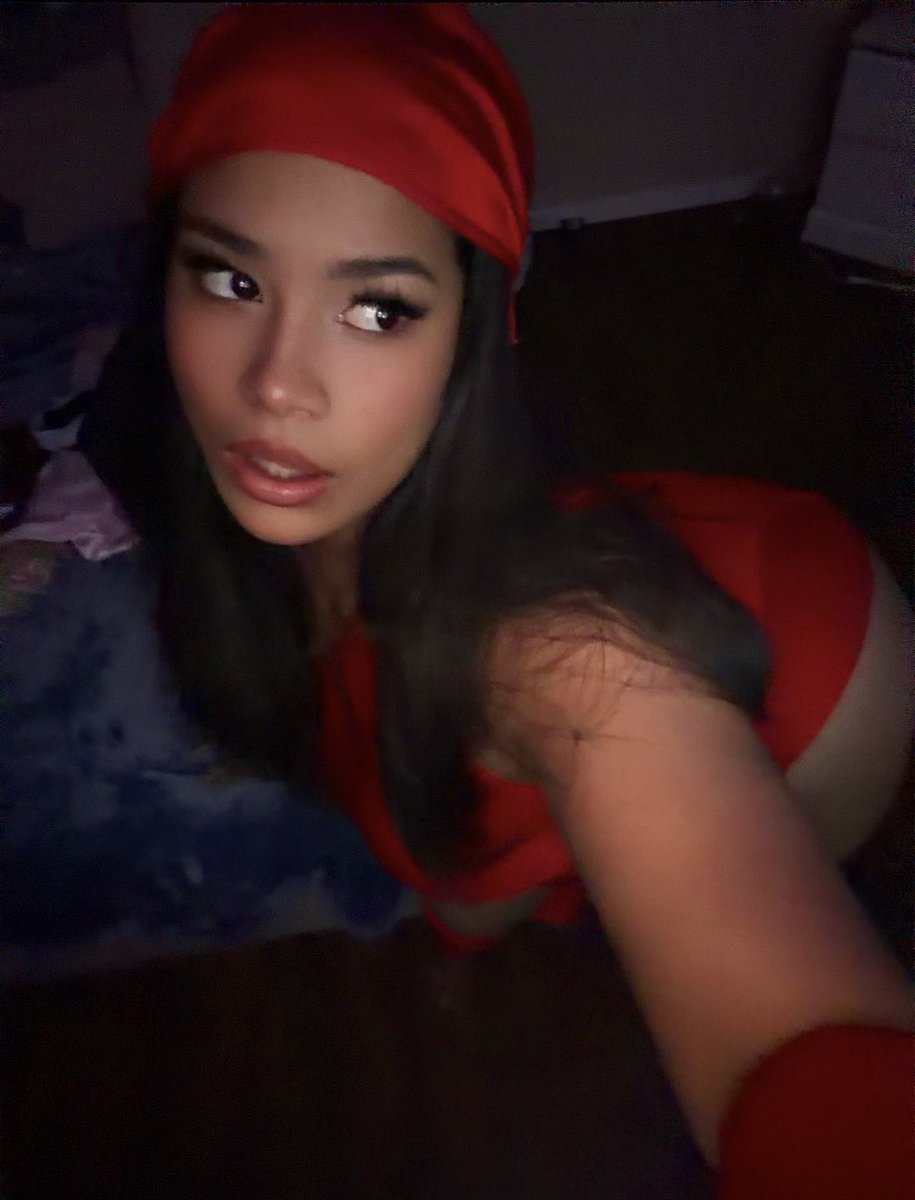 cartmansfinsta's tweet photo. 💋🗡️ https://t.co/OiMqmYrx3N