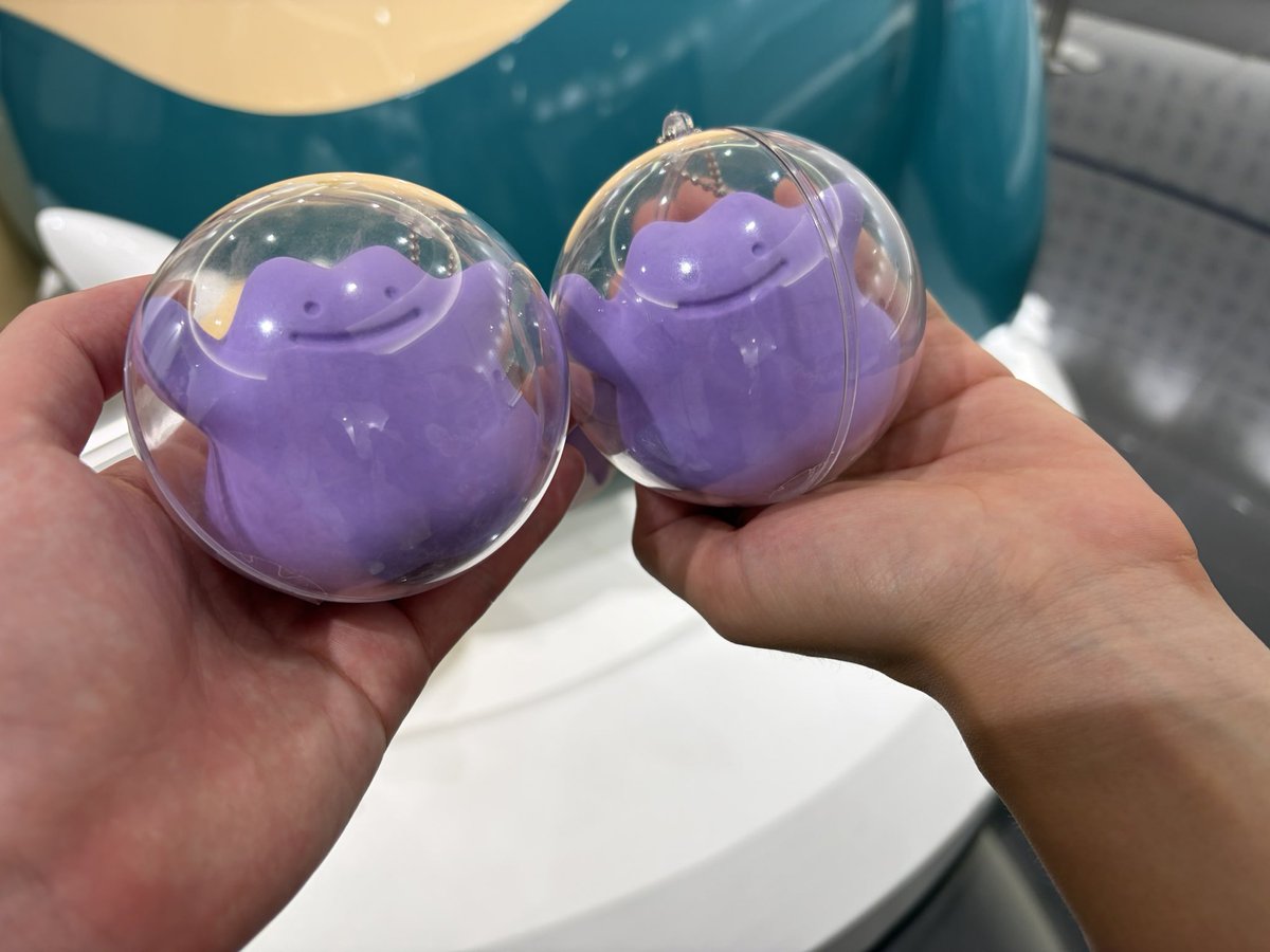 昨日えすくんに教えてもらってメタモンスクイーズ(ちょうど昨日発売)を