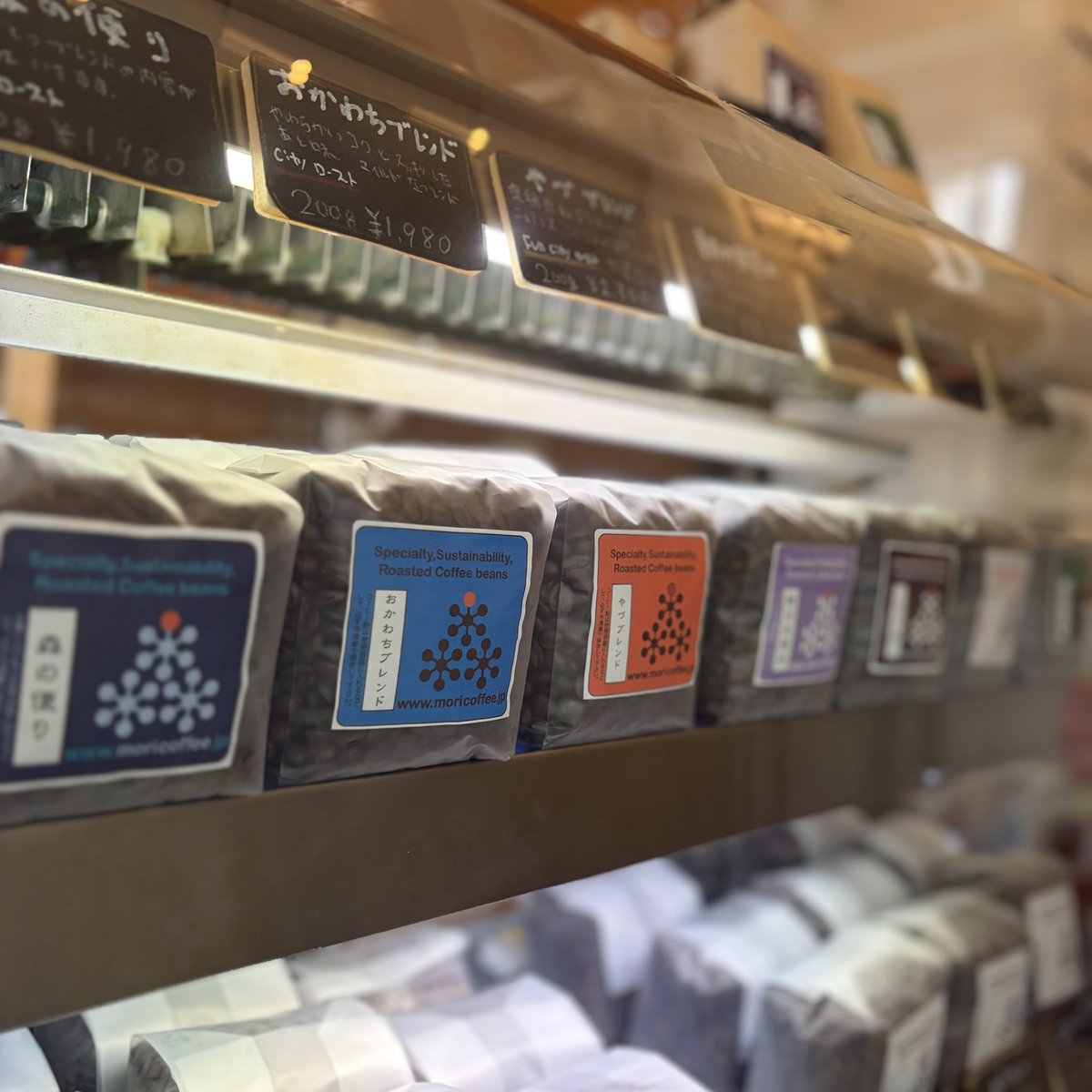 moricoffee100's tweet photo. 日常を彩る一杯のコーヒー
自宅は勿論、職場やアウトドアで楽しむコーヒーライフ
淹れる楽しさ、味わう感動、心地よさを是非感じて下さいね😊
本日も皆様のお越しを心よりお待ちしております♪
https://t.co/Yg5oH6SPa9 https://t.co/N2bJgi2G7w