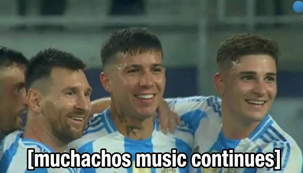LucasOtero34's tweet photo. @valopa_ Gol del Licha, de momento volvimos https://t.co/z0VHldUS2N