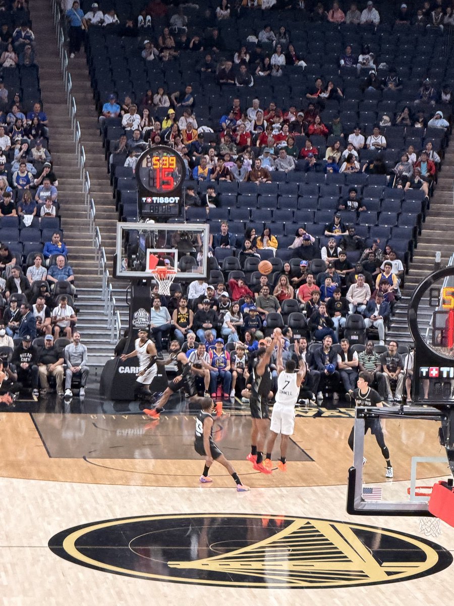 jongoldberg1's tweet photo. @BradyHawk305 Watching him from the cheap seats! https://t.co/6w4O5hGrOk