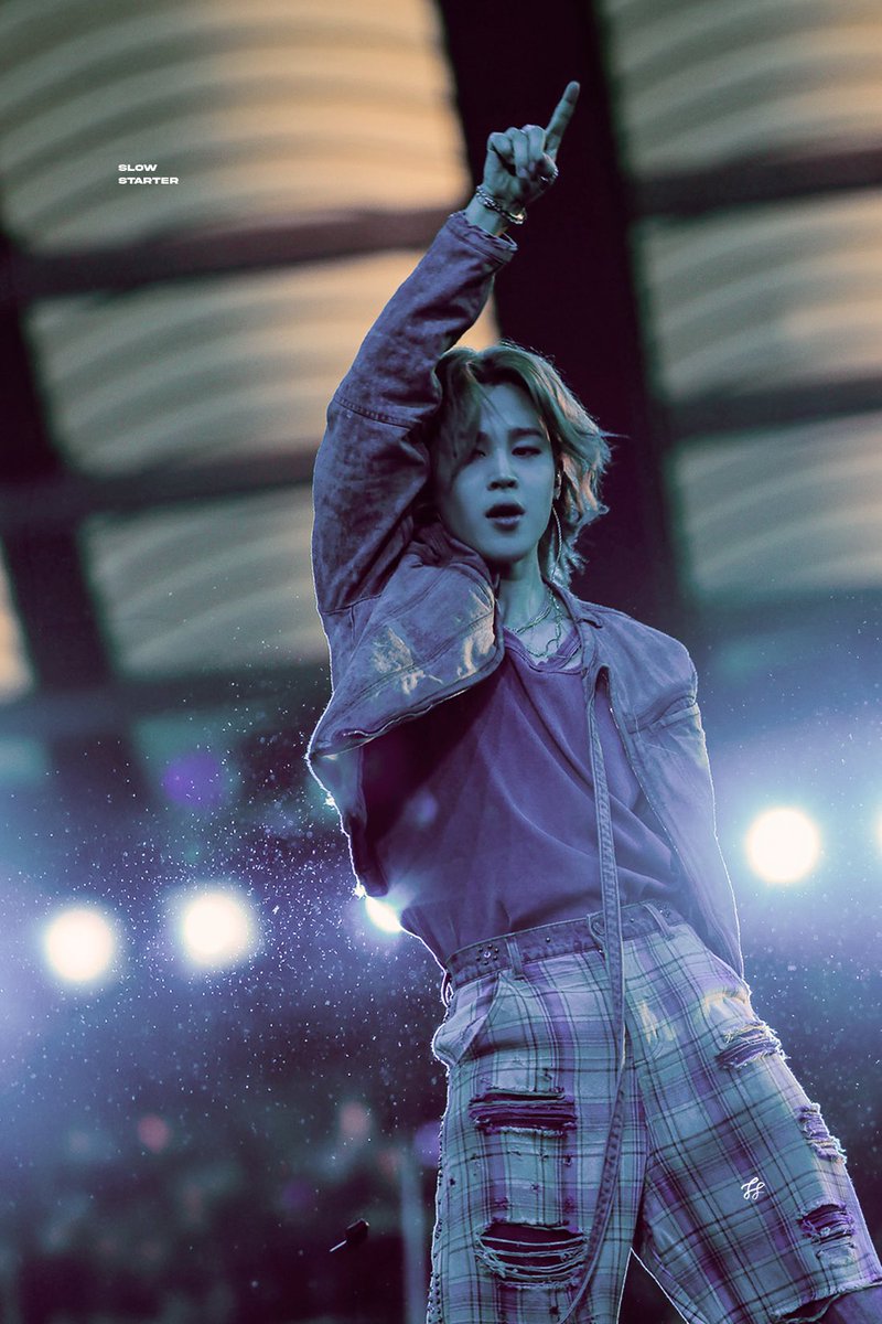 823julie's tweet photo. BTS's Jimin, Unwavering Popularity... Solo Track 'Who' Marks 20th No. 1 on World Song Chart (Source: Naver Entertainment)

https://t.co/fsAN2SToLm https://t.co/MoCt6yfkNM