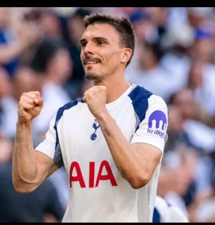 ddewortor09's tweet photo. Dear Joao Palhinha😊, you were a very competent addition to COYS...your effort and determination contributed to @SpursOfficial retaining its place in the Premier League when all hope seemed lost.

We will forever miss you and wish you well in your next chapter. #COYS #THFC https://t.co/gInOXduwKM