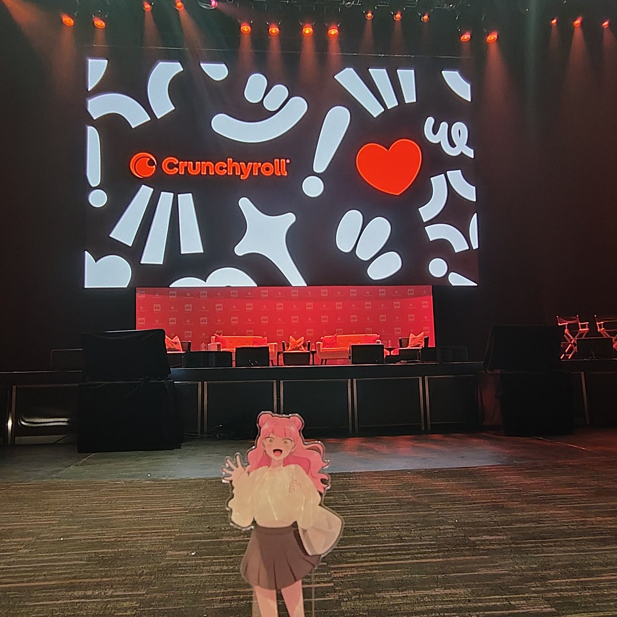 HalfUontyu's tweet photo. 世界初の生アフレコと春の海の裏話が聞けて良かった
3週連続5回目のイエティさんにも会えた
#正反対な君と僕
#AX2026 https://t.co/CanGDeexNk