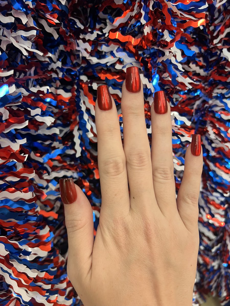 WantSomeOnika_'s tweet photo. My @pinkfridaynails for July 4th! 🇺🇸♥️💙 https://t.co/wl1HlsYyDc