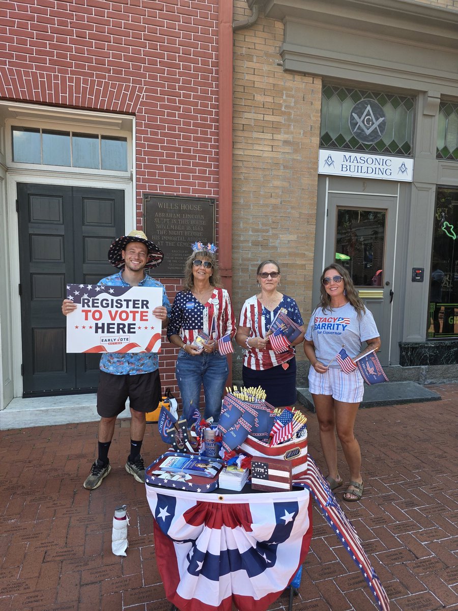 GOPAdamsCounty's tweet photo. 🚀 MISSION ACCOMPLISHED, ACRC’S 🇺🇸 AMERICA 250 JUST EXPLODED INTO HISTORY!
We crushed it at Lincoln Square in Gettysburg, handing out 250 Patriot Handbooks &amp; 300+ FLAGS in a massive wave of American pride! 🇺🇸 What an epic, unforgettable day!
@Eduke15 @CMLShaffer @GarrityForPA https://t.co/qyuQXitOyC