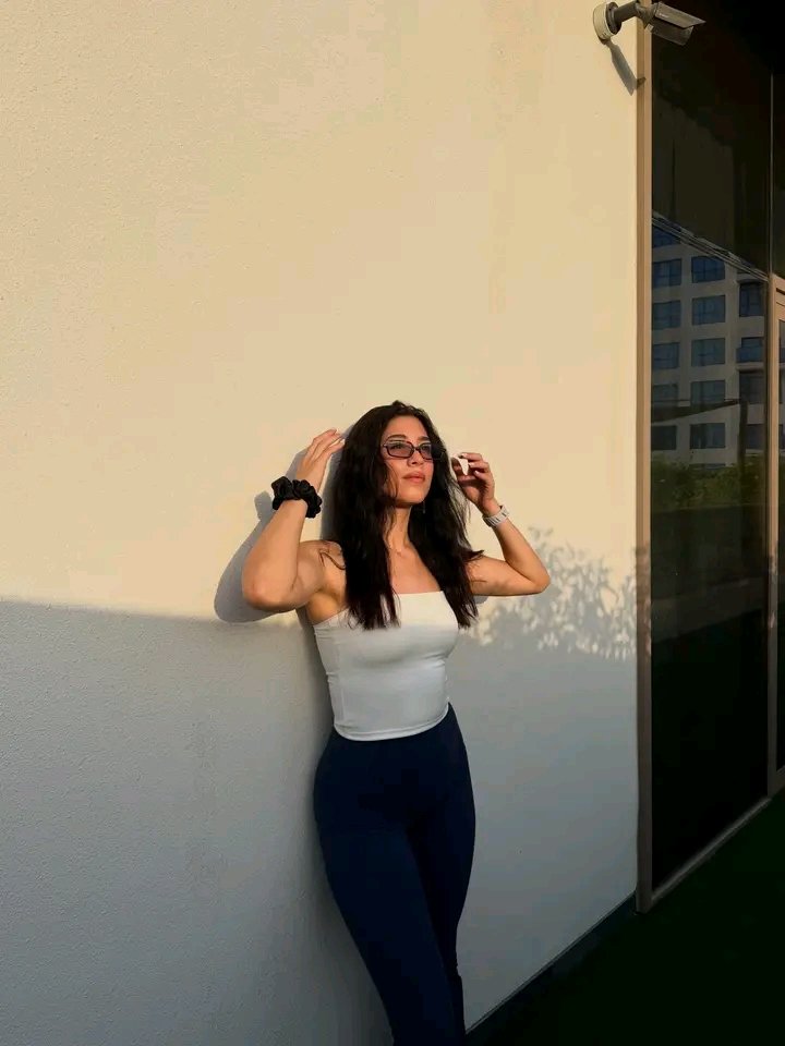THEBEST618's tweet photo. ليلي سامي https://t.co/VD7yo2TDaq
