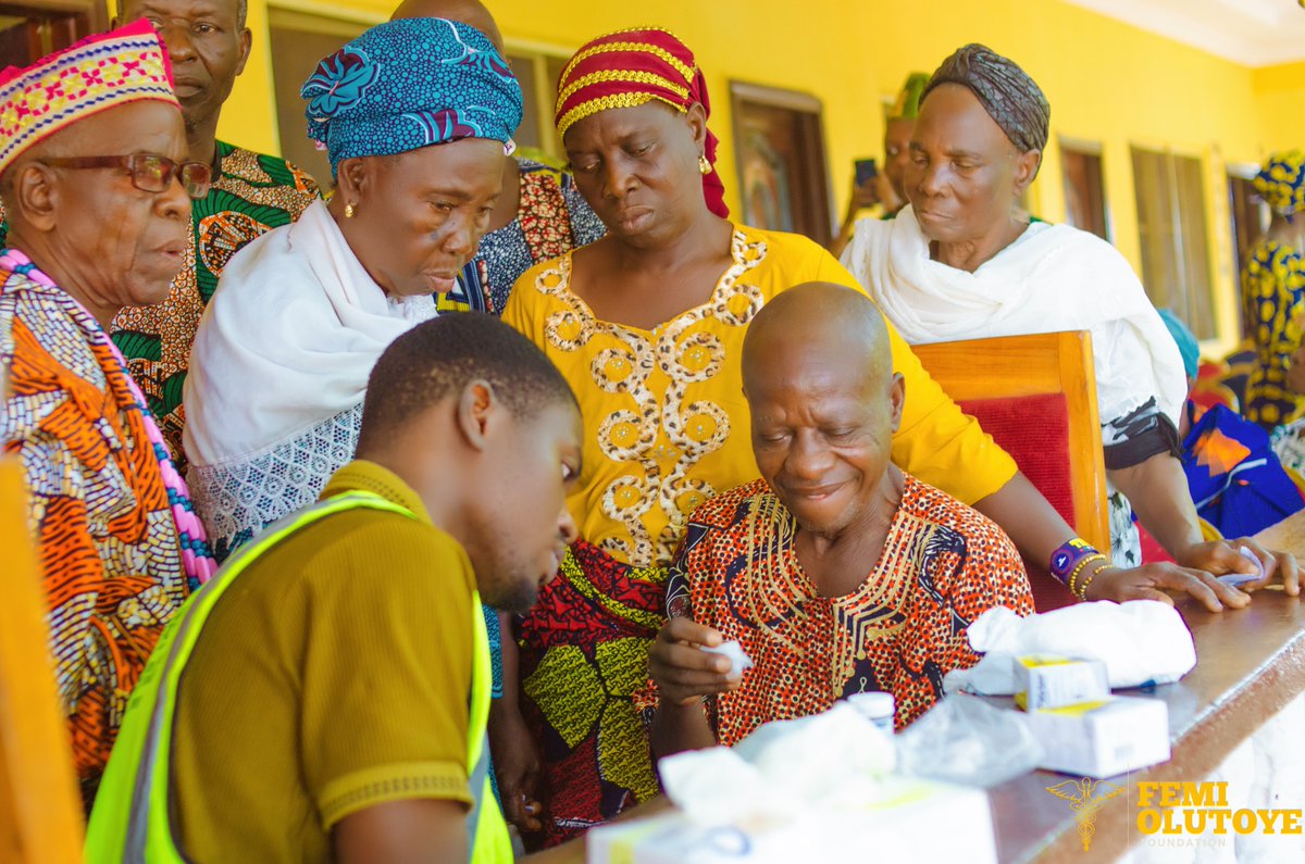 femiofoundation's tweet photo. Do you know your numbers? 🩸

Normal blood sugar:
• Fasting: 70–99 mg/dL
• 2 hrs after eating: below 140 mg/dL

Higher readings can be an early warning. Check regularly and stay ahead of diabetes because awareness protects you. 💛

#KnowYourNumbers #DiabetesAwareness https://t.co/CV8ld50FXy